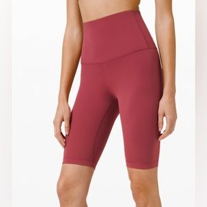 Lulu Align Short 10”